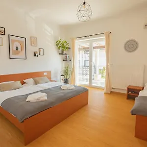 Klara , Ljubljana Slovenia
